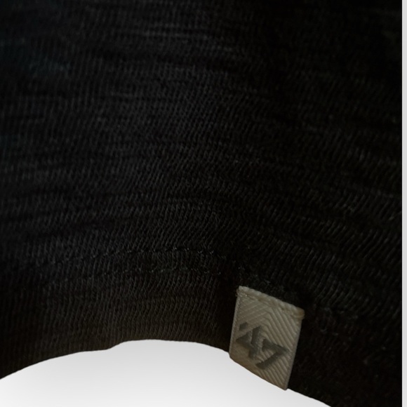 Vintage NFL PITTSBURGH STEELERS TEE V-Neck Short Sleeve 47 Brand XL Black NWT - Picture 11 of 11